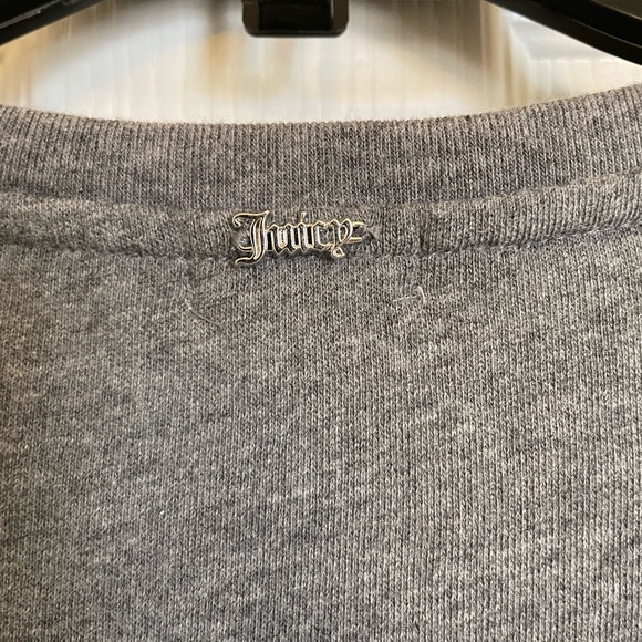 Juicy Couture Gray Hot Pink Sequin Lips Sweatshirt - Picture 10 of 11